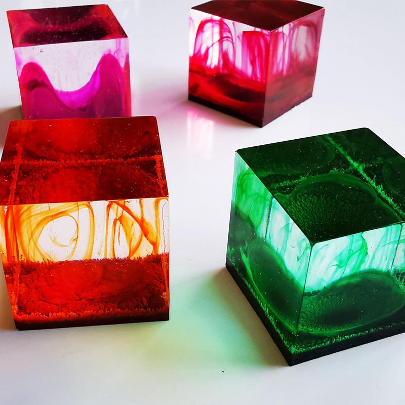 24 цвета, 10 мл, художественны – обзор и цена Resin Dye Alcohol